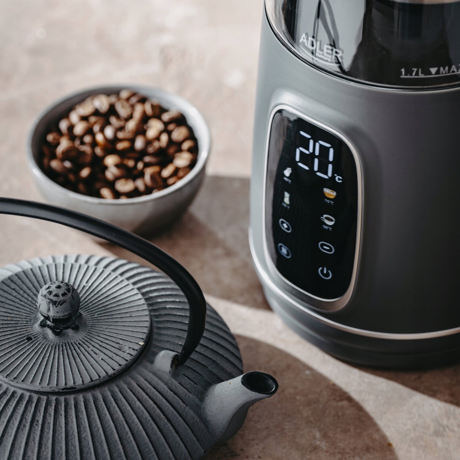 1,7L Electric Kettle with Temp Adjustment 40-100 Degree LED Milk Modifier Brand ADLER