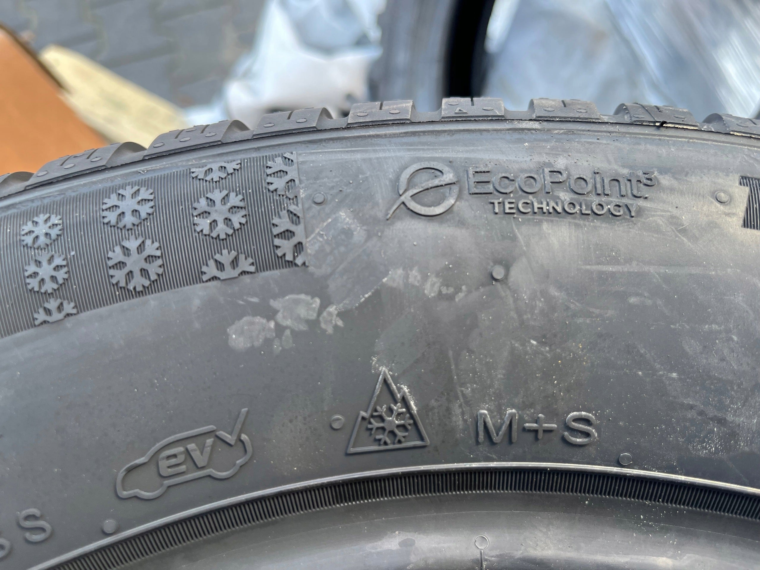 165/70R14 SAILUN 4S ULTRA 81T M+S 3PMSF All-season multi-season tyre Number of tires offered 1 pc.