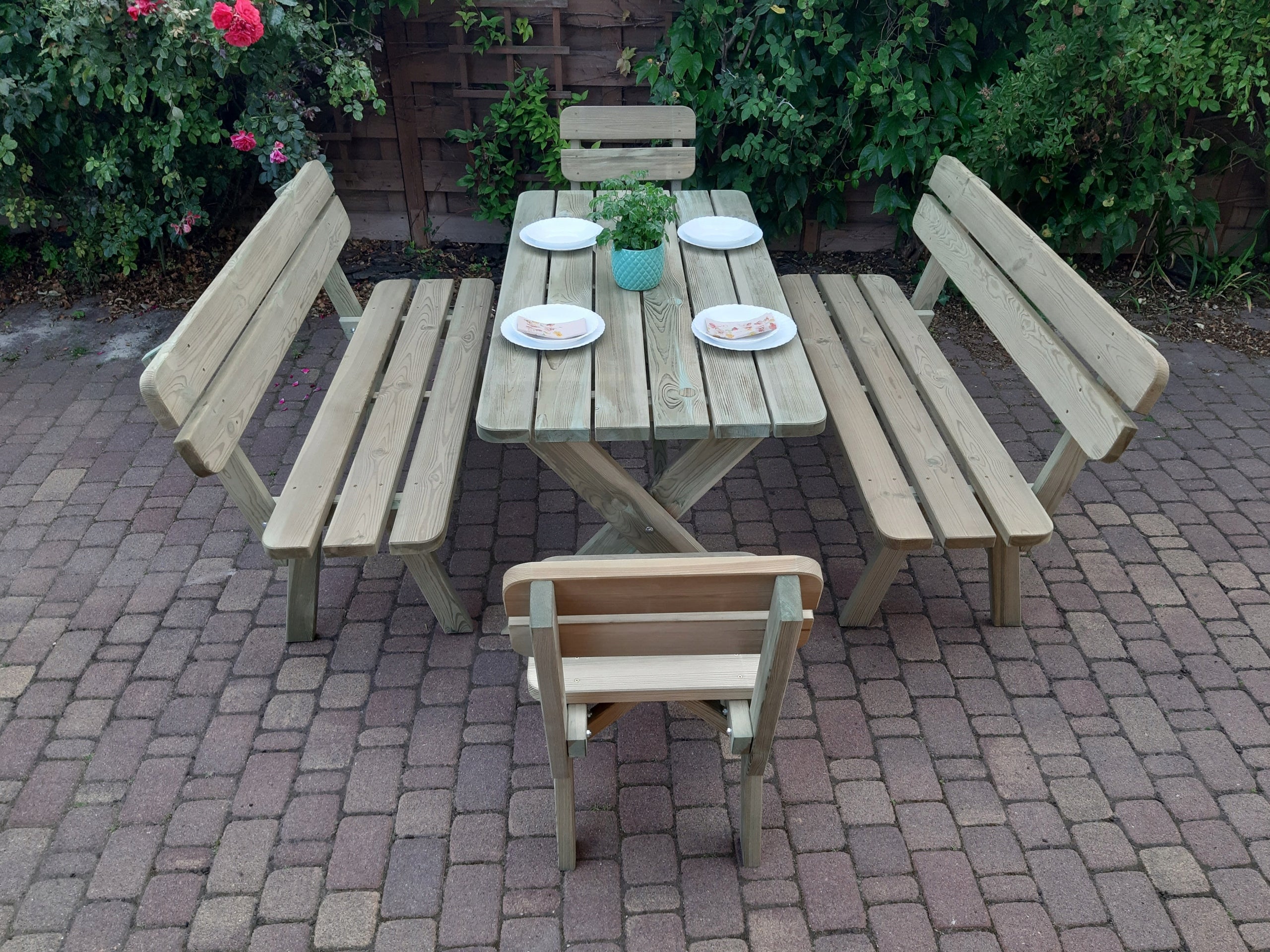 180ZK GARDEN FURNITURE STABLE DURABLE FURNITURE SET Main material wood