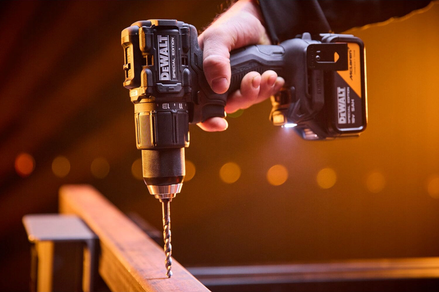 18V 90Nm /body/ Dewalt McLaren DCD86M Impact Driver Number of batteries brak akumulatora