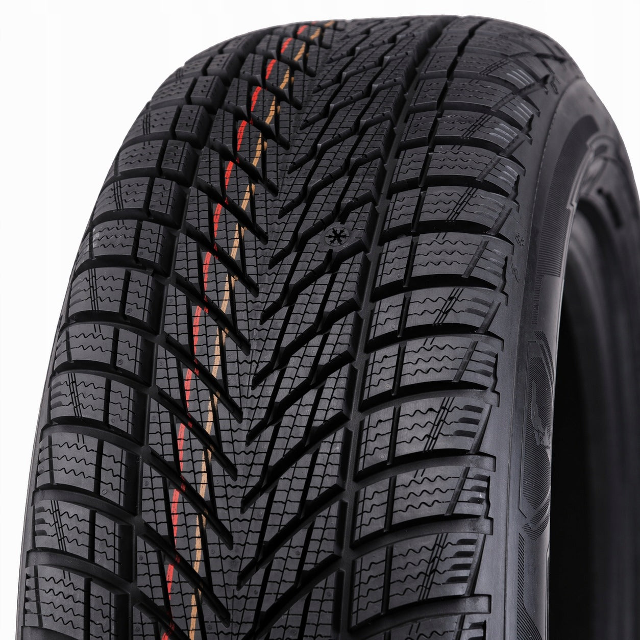 1x 215/50R18 Goodyear Ultra Grip Performance 3 Number of tires offered 1 pc.