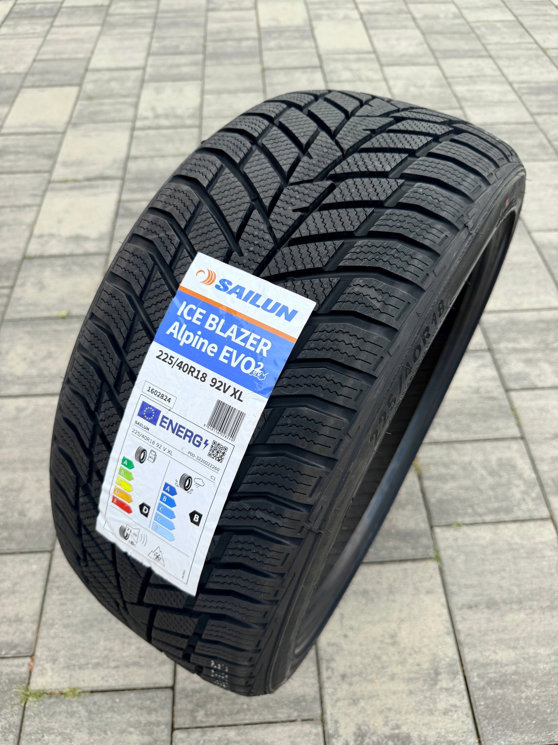 1x SAILUN Ice Blazer EVO 2 225/40/18 225/40R18 R18 Rant Winter 2026r. Number of tires offered 1 pc.
