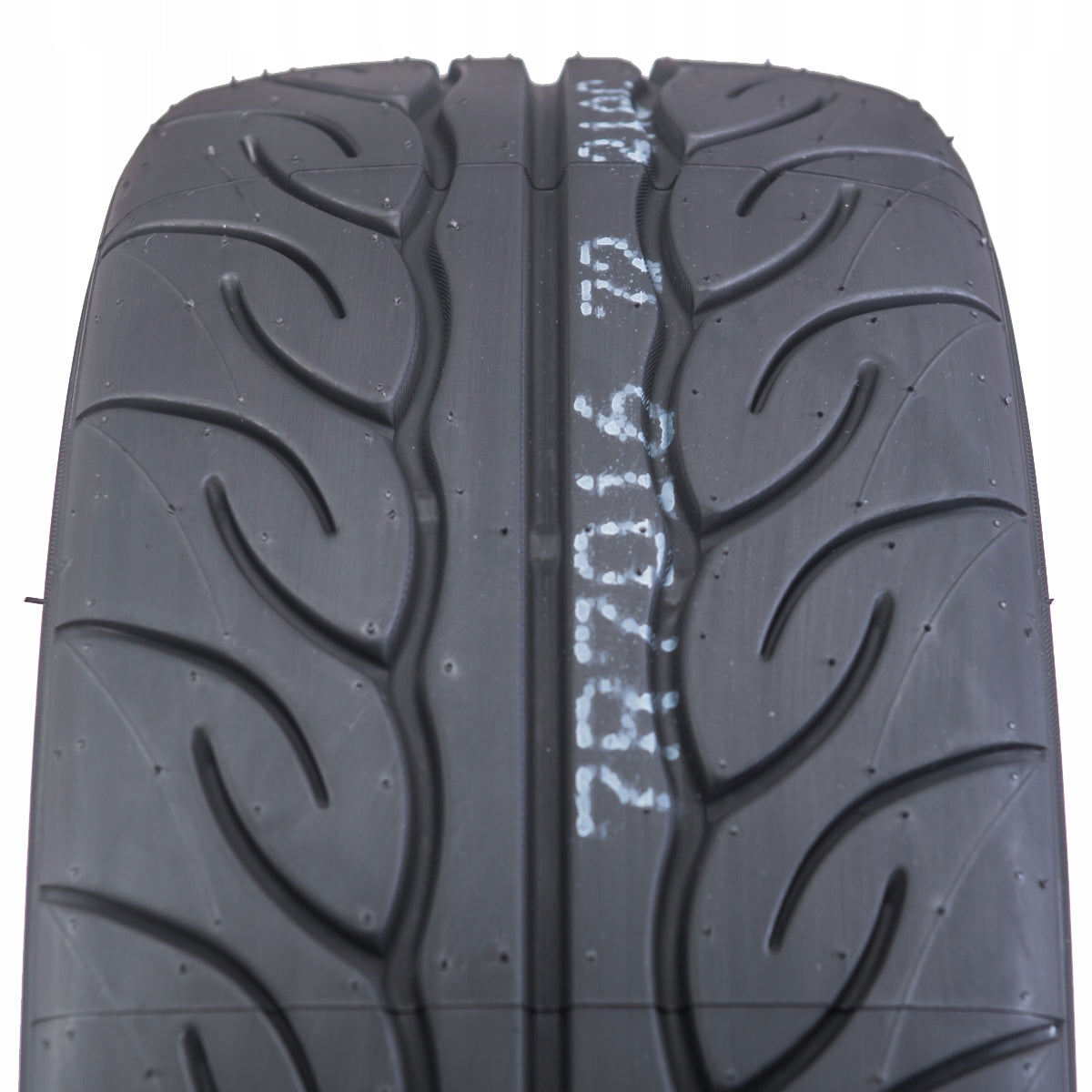 1x TIRE 225/40R18 Yokohama Advan Neova AD08 RS Season summer