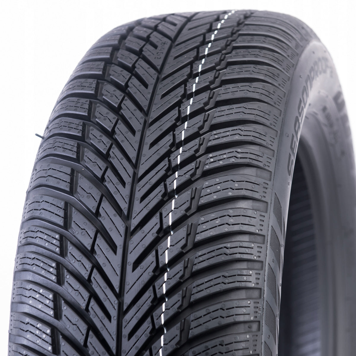 1x TIRE 235/40R19 Nokian Tyres Seasonproof 2