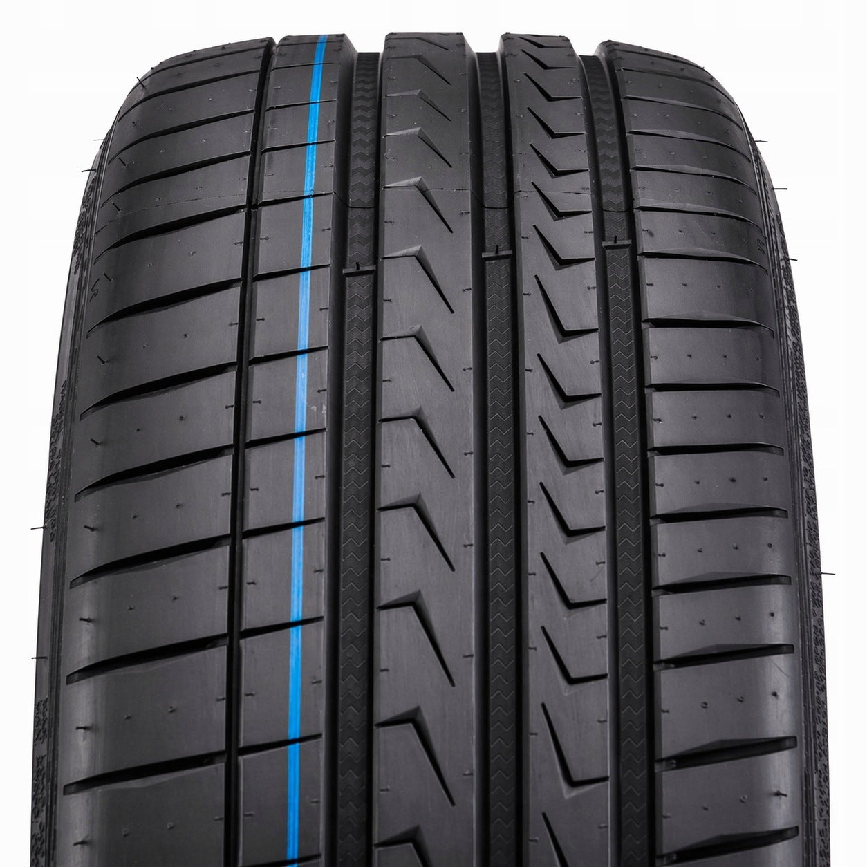 1x TYRE 265/35R20 Vredestein ULTRAC VORTI R+ Number of tires offered 1 pc.