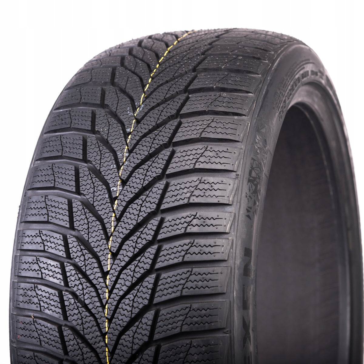 1x WINTER TYRE 215/55R17 Nexen Winguard Sport 2 Season winter