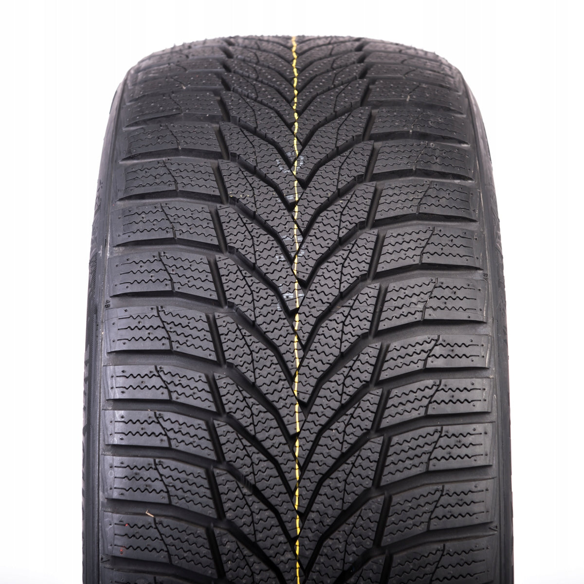 1x WINTER TYRE 215/55R17 Nexen Winguard Sport 2
