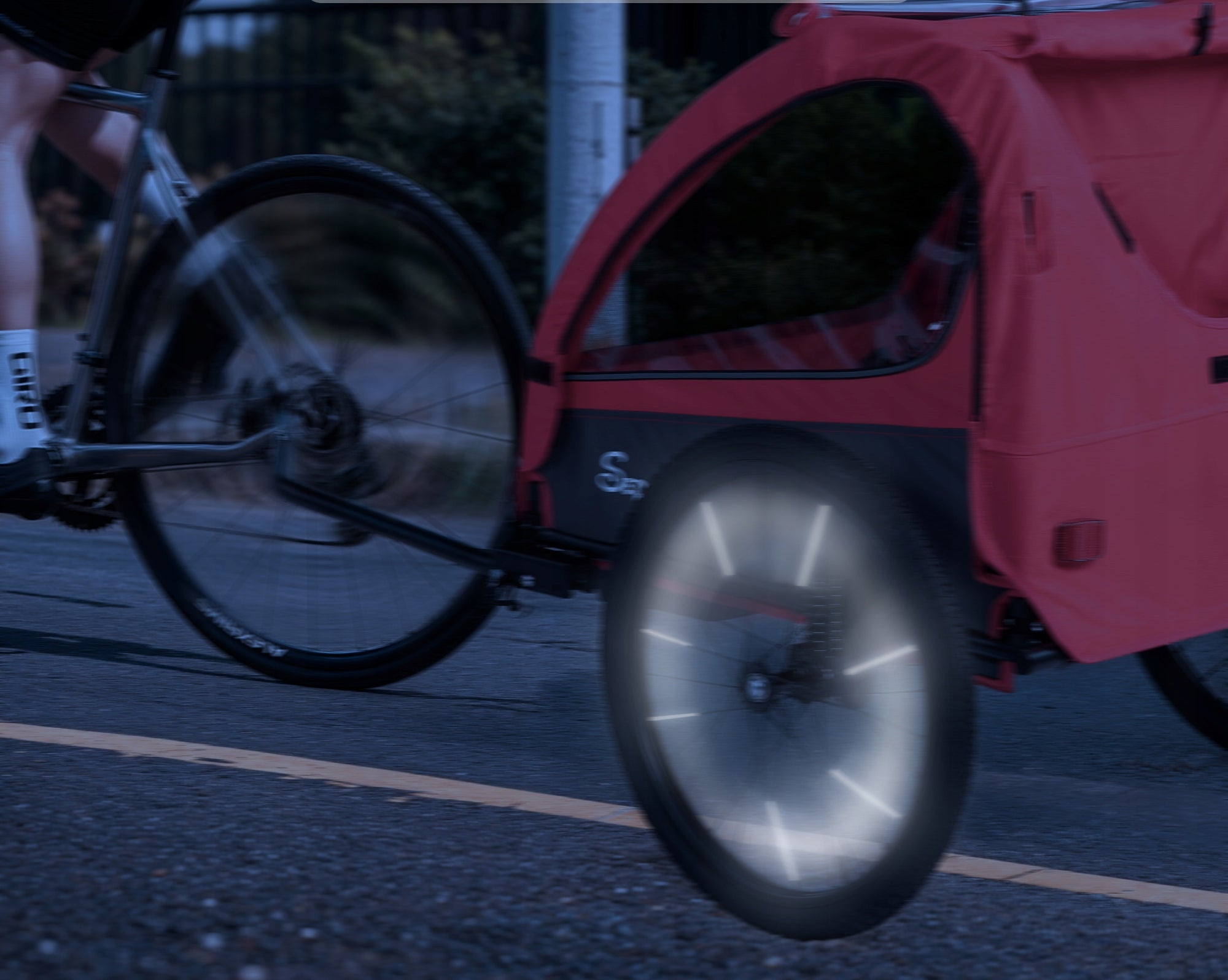 2-in-1 Children's Bicycle Trailer for 2-Seater Bicycles, SUSPENSION Manufacturer code 9331194771522