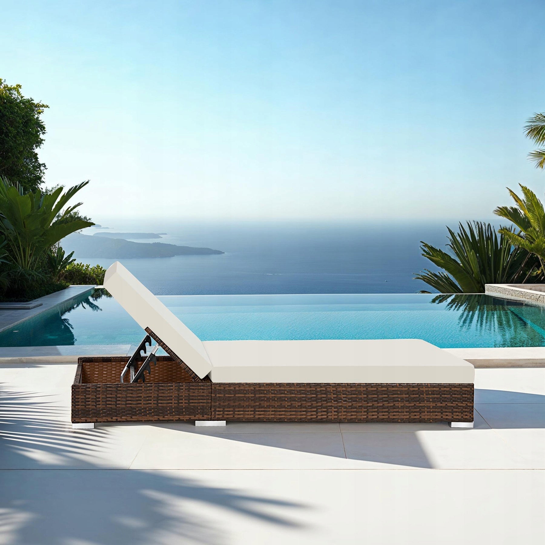 2 rattan deck chairs with aluminum frame and table, including cover Manufacturer code 401499