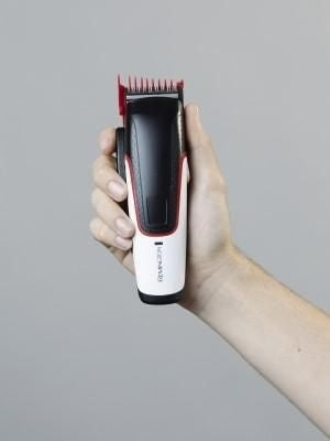 2X Hair clipper REMINGTON HC500 Easy Fade Dominant color black