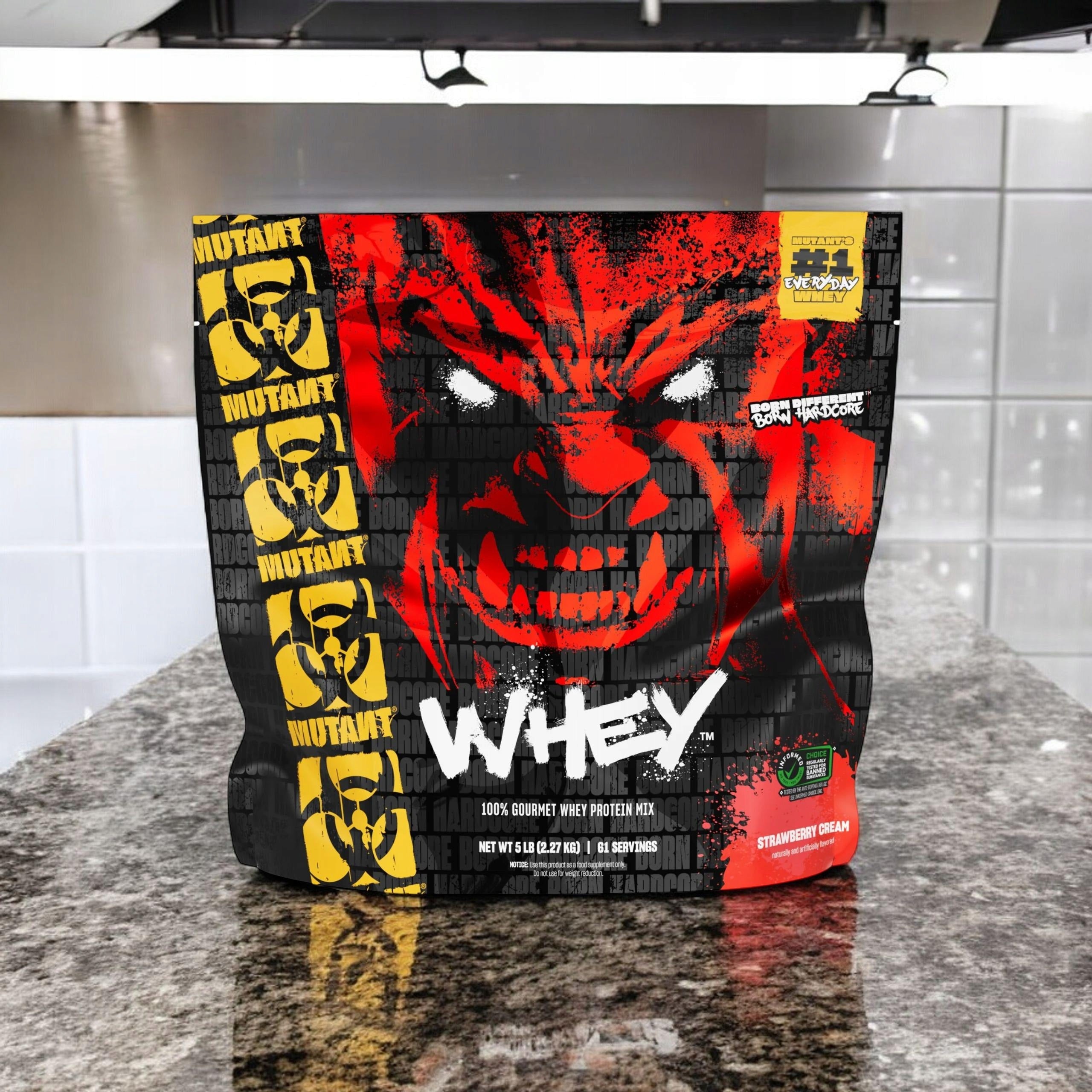 2x Protein Conditioner MUTANT Whey 2270g Strawberry WPC WPI Amino Acids 61 servings Brand Mutant