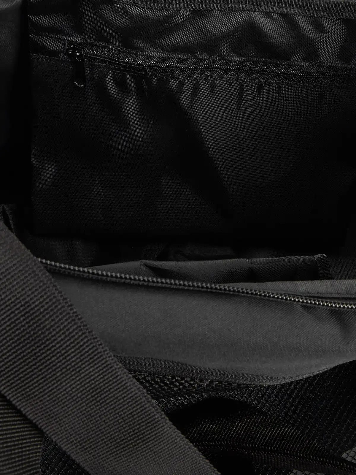 4F Cute Sports Travel Bag U115 black - 28 L Brand 4F