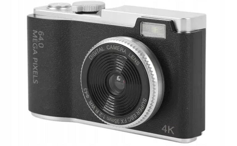 4K 48 MP 2,7-INCH DIGITAL CAMERA