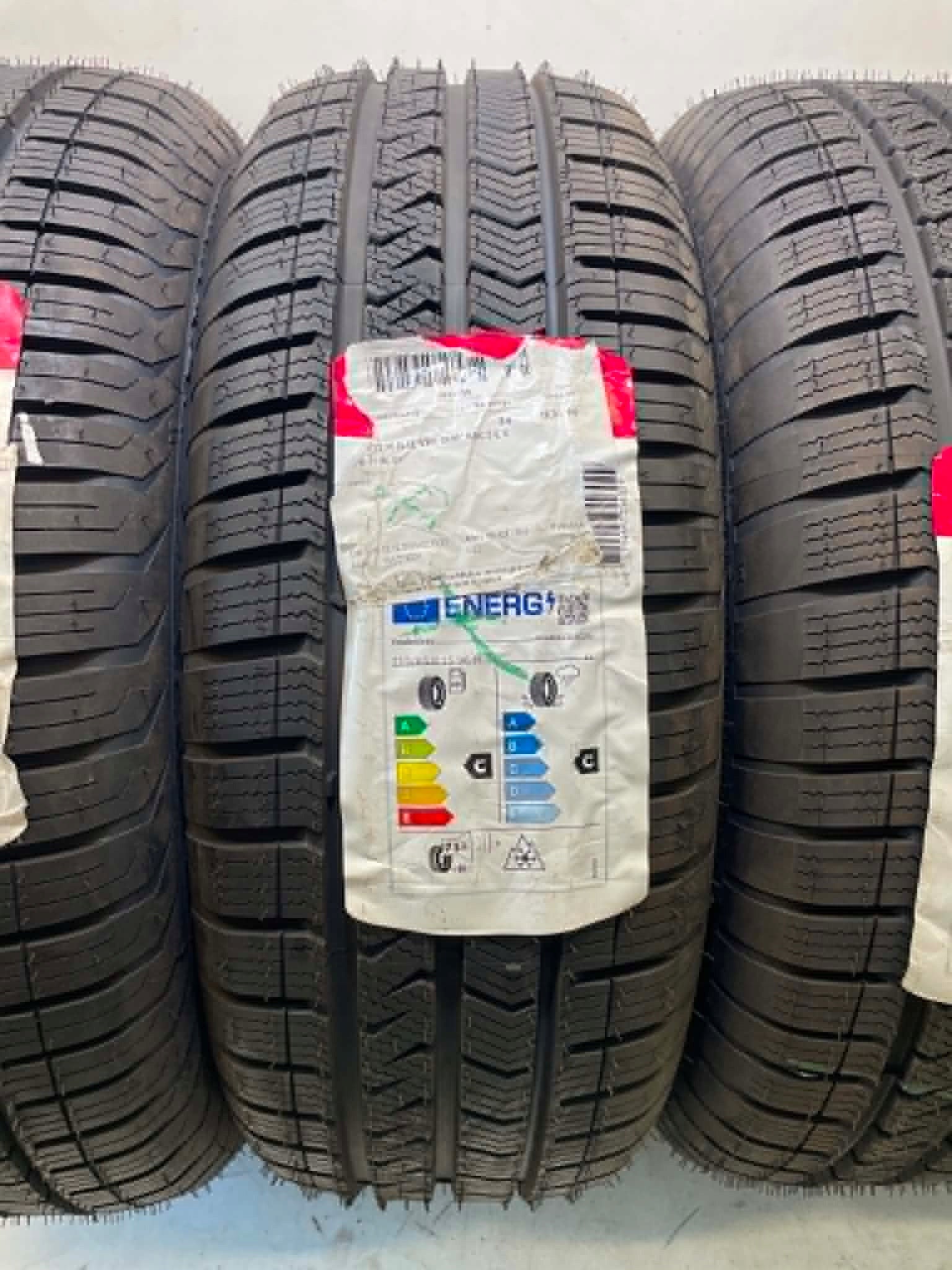 4x 215/65R15 Vredestein Quatrac 5 96 H - all-season tyres Season all-season