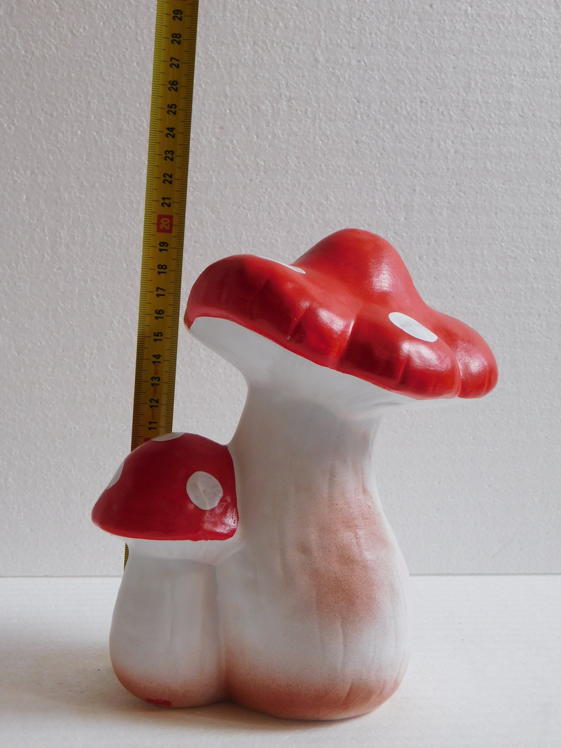 MUSHROOM TOADSTOOL GARDEN FIGURINE GARDEN