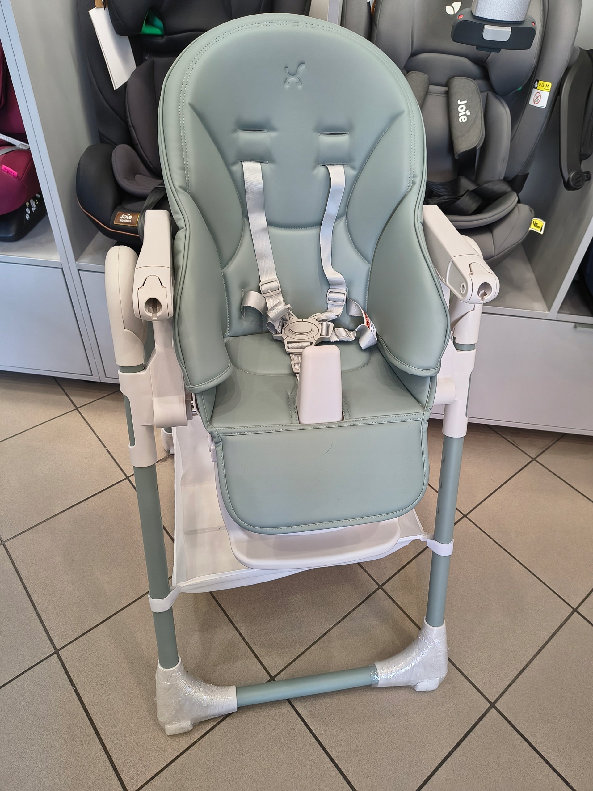 ADAMEX Yuno mint feeding chair Brand Adamex