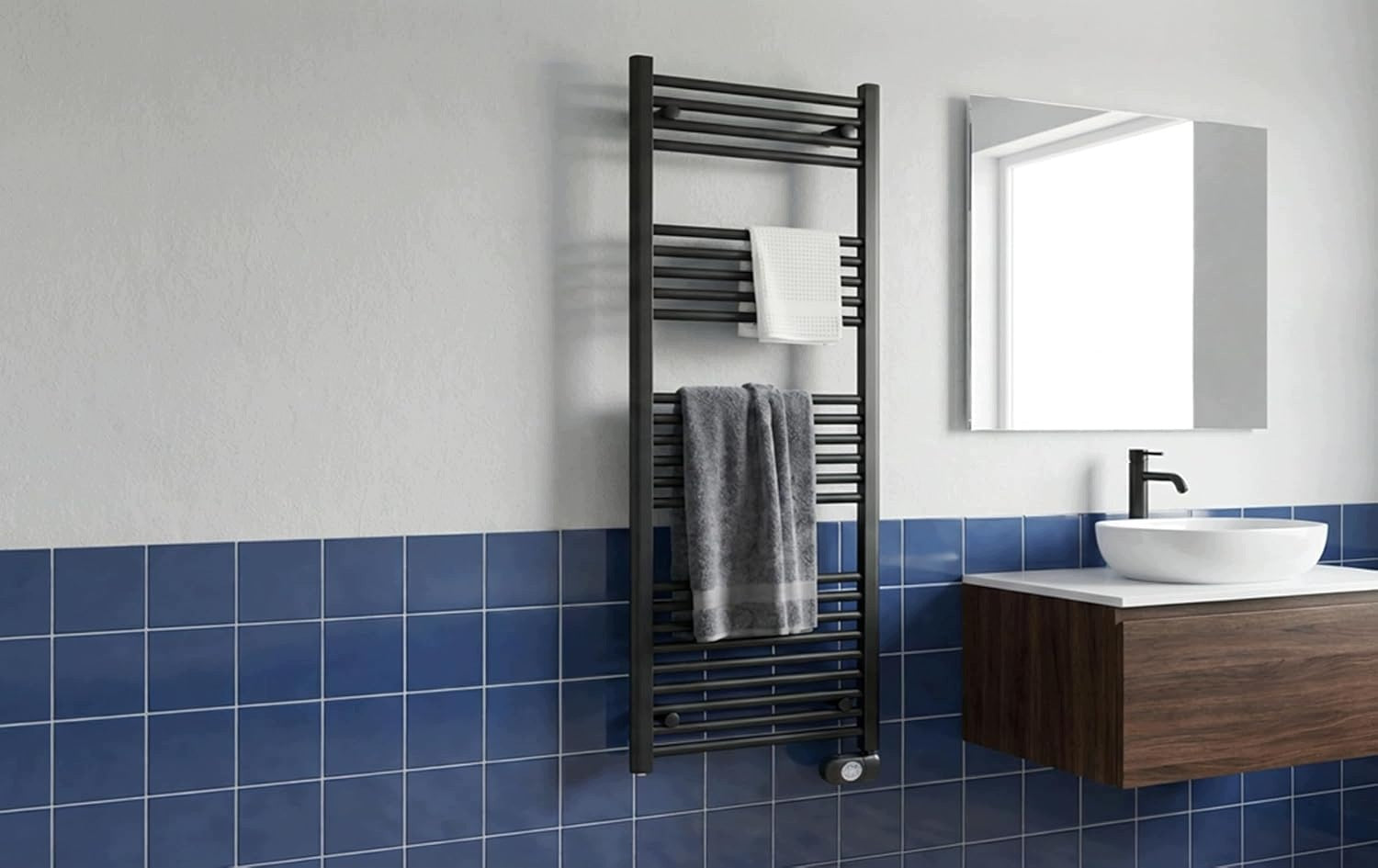ADAX Comfort grzejnik łazienkowy 600W czarny z termostatem IP44 Manufacturer code 210232