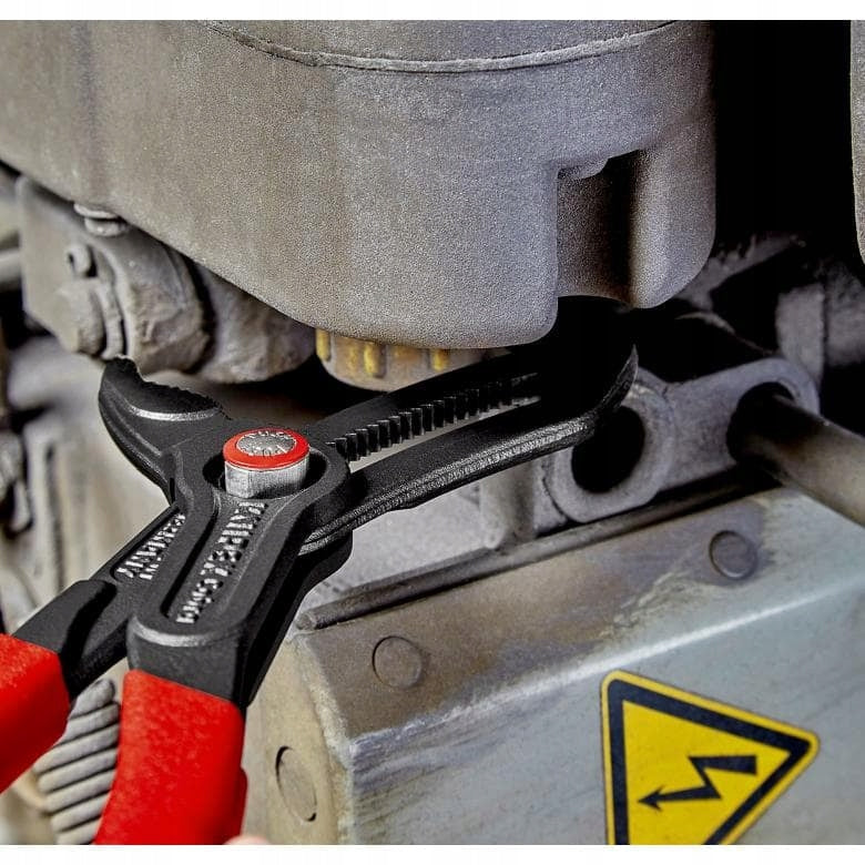 ADJUSTABLE PLIERS FOR COBRA PIPES 300MM KNIPEX Product weight with unit packaging 0.563 kg