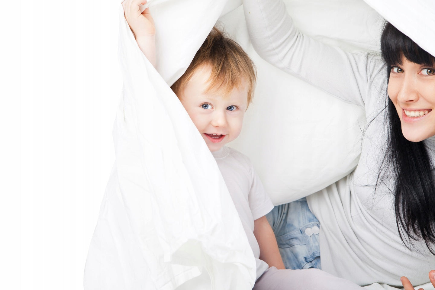 ALL-SEASON ANTI-ALLERGIC QUILT SET 160x200 + 2 PILLOWS 70x80 WHITE Quilt dimensions 160x200cm