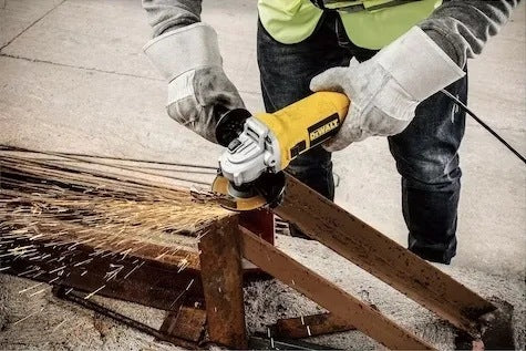 ANGLE GRINDER 125MM 950W DWE4117 DEWALT Brand DeWalt