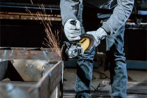 ANGLE GRINDER 125MM 950W DWE4117 DEWALT Packaging status original