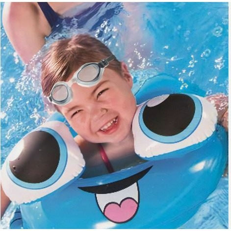 ANTI-FOG SWIMMING GOGGLES FOR SWIMMING POOL NOSE PLUGS Model SG-1000