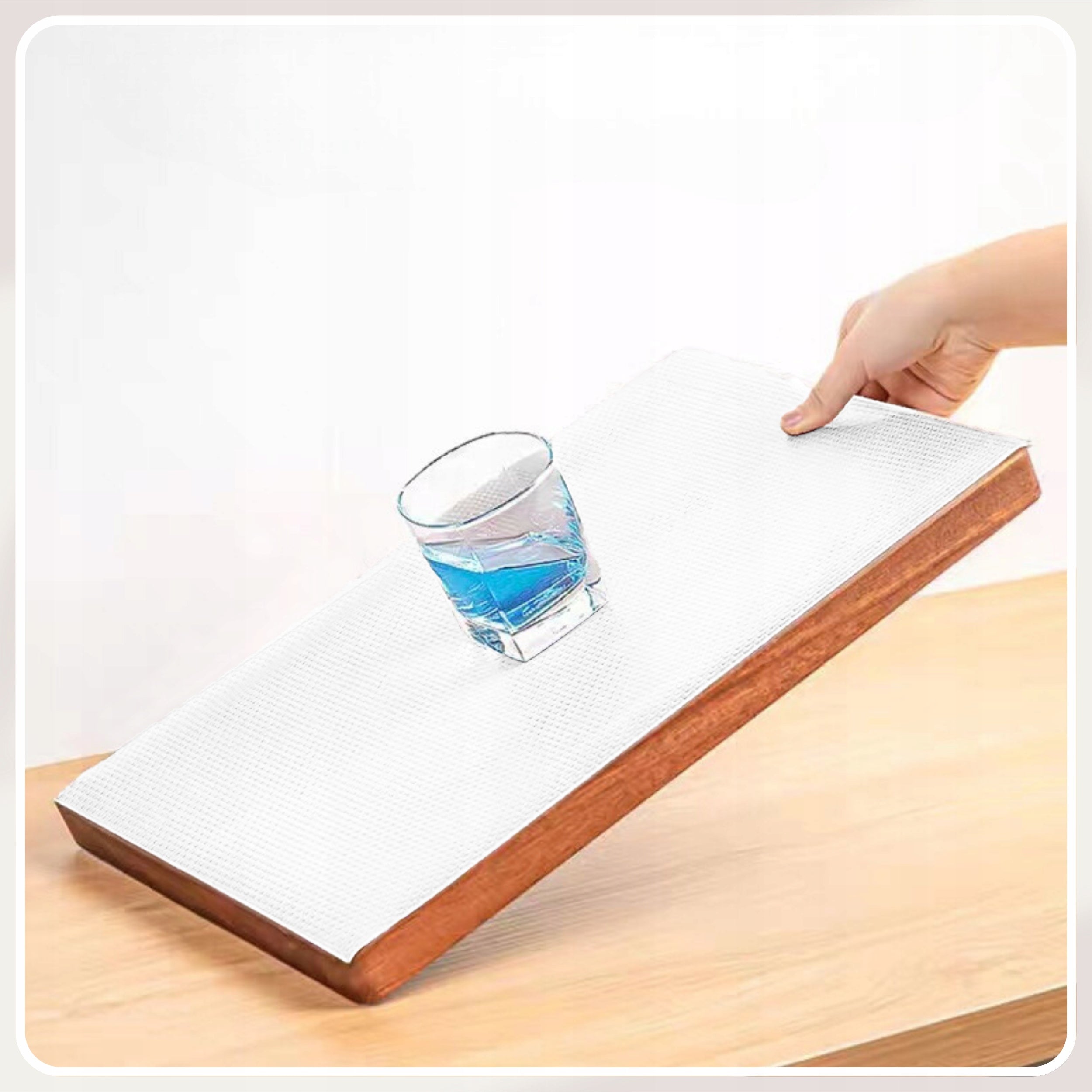 ANTI-SLIP MAT FOR CABINET DRAWERS STRONG PROTECTIVE PAD 300x50 ROLL Manufacturer code MATA ANTYPOŚLIZGOWA TRANSPARENTNA SZUFLAD 3M