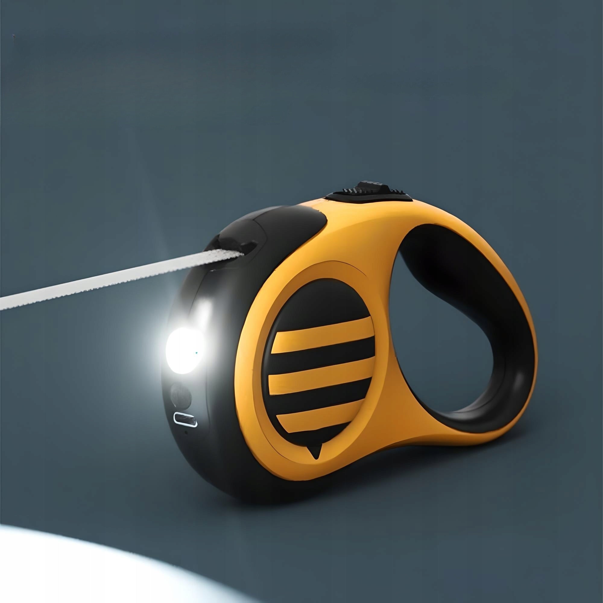 AUTOMATIC LEASH WITH LED LIGHT 5M SOLID COILED FOR CAT DOG EAN (GTIN) 5905817554393