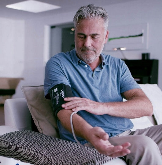 AUTOMATIC SHOULDER BLOOD PRESSURE MONITOR OMRON M3 AFIB FLICKERING ARRHYTHMIA Packaging status original