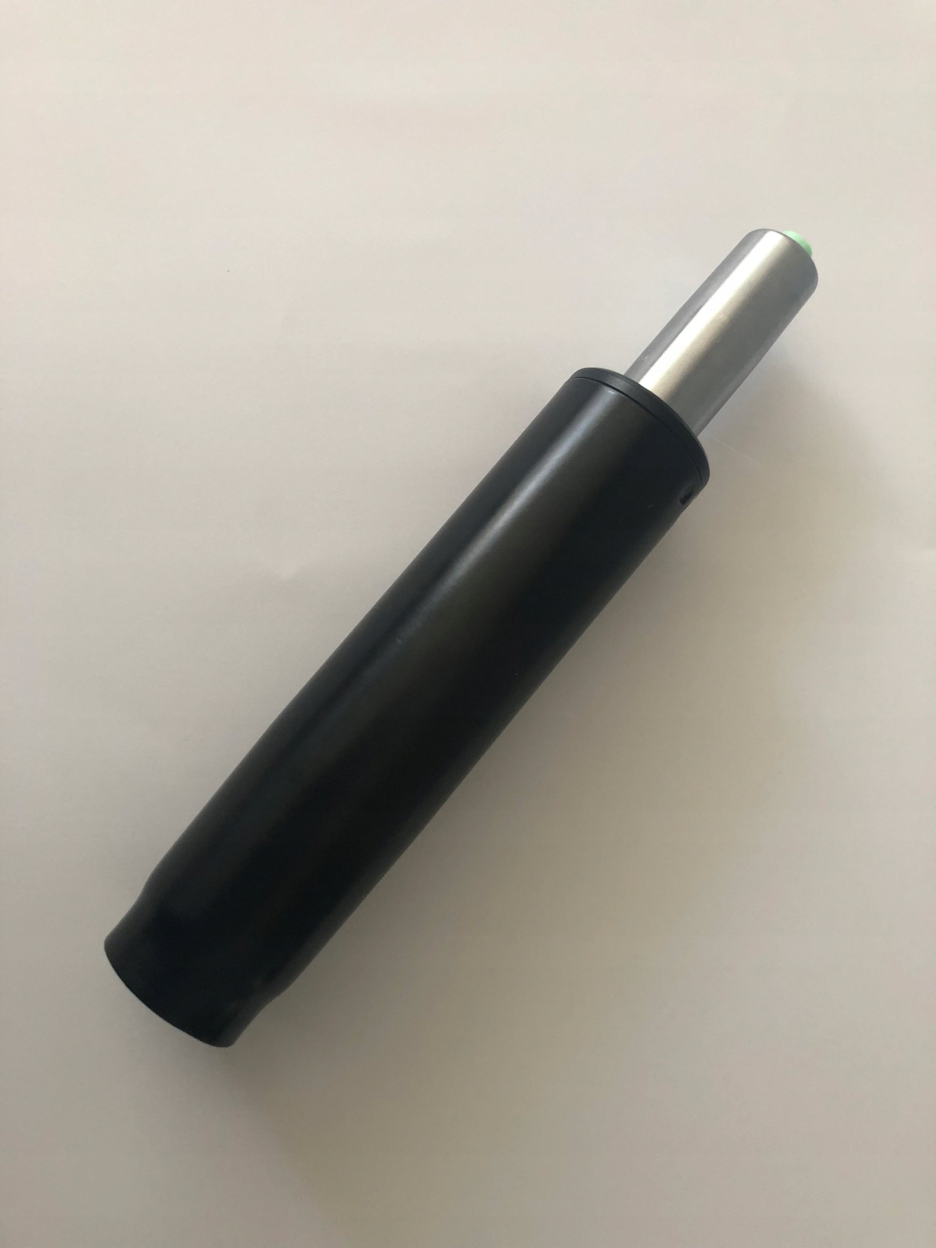 Actuator lift shock absorber chair 200 CZARN 150 KG 4KL EAN (GTIN) 5900819470344