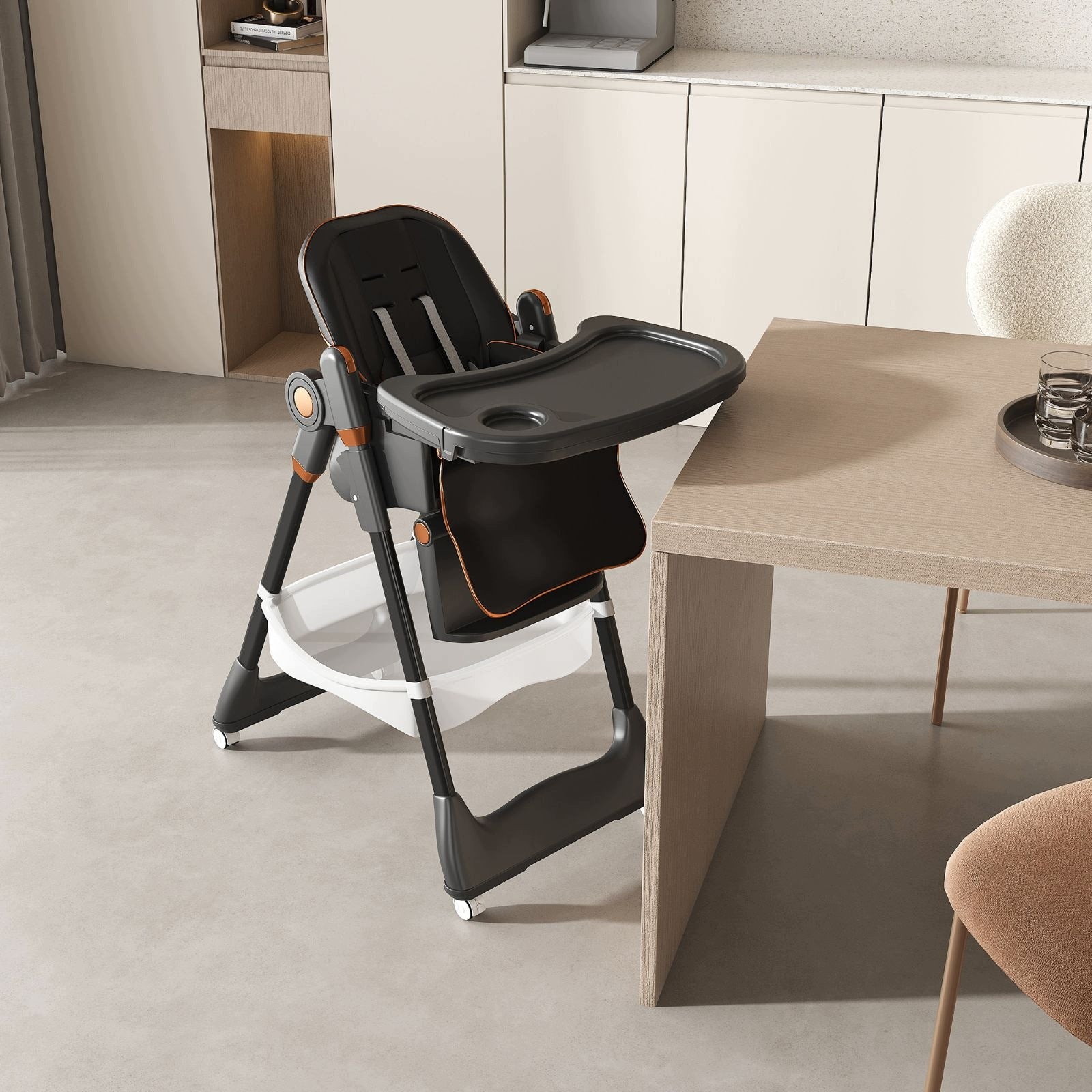 Adjustable high chair 0-6 years black