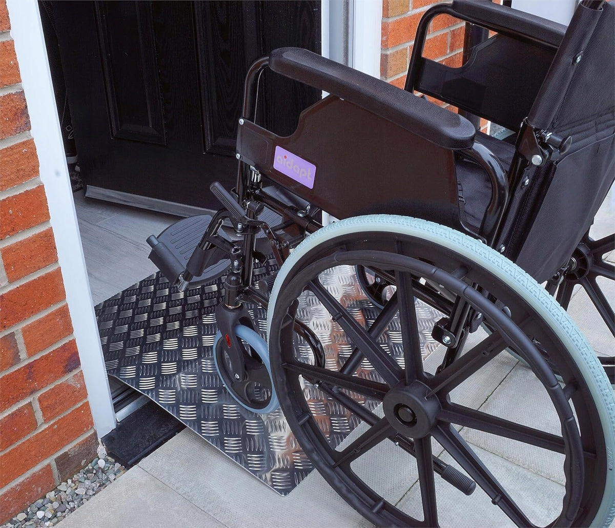 Aidapt Aluminium Threshold Ramp 80cm Wheelchair Scooter 272kg Non Slip Manufacturer code VA146E