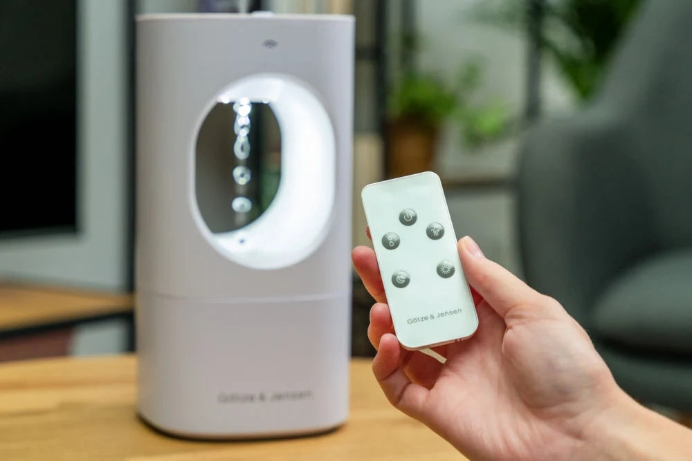 Air humidifier GÖTZE & JENSEN AH500 White Dominant color white