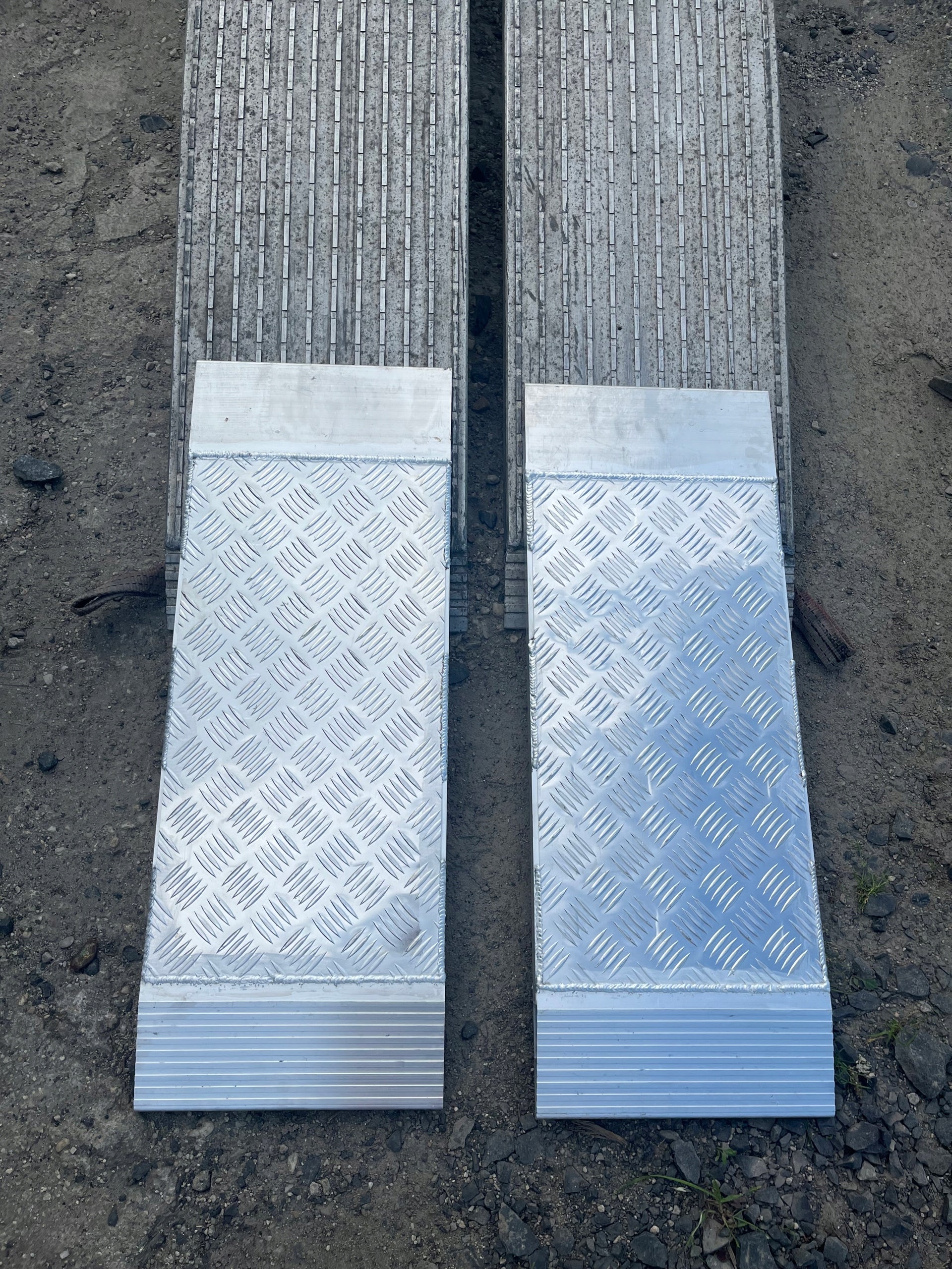Alu Overrun Extensions Aluminum Traps Ramps Overrun Extension 80x30R2 Manufacturer code TRP 80X29,5/2B-2