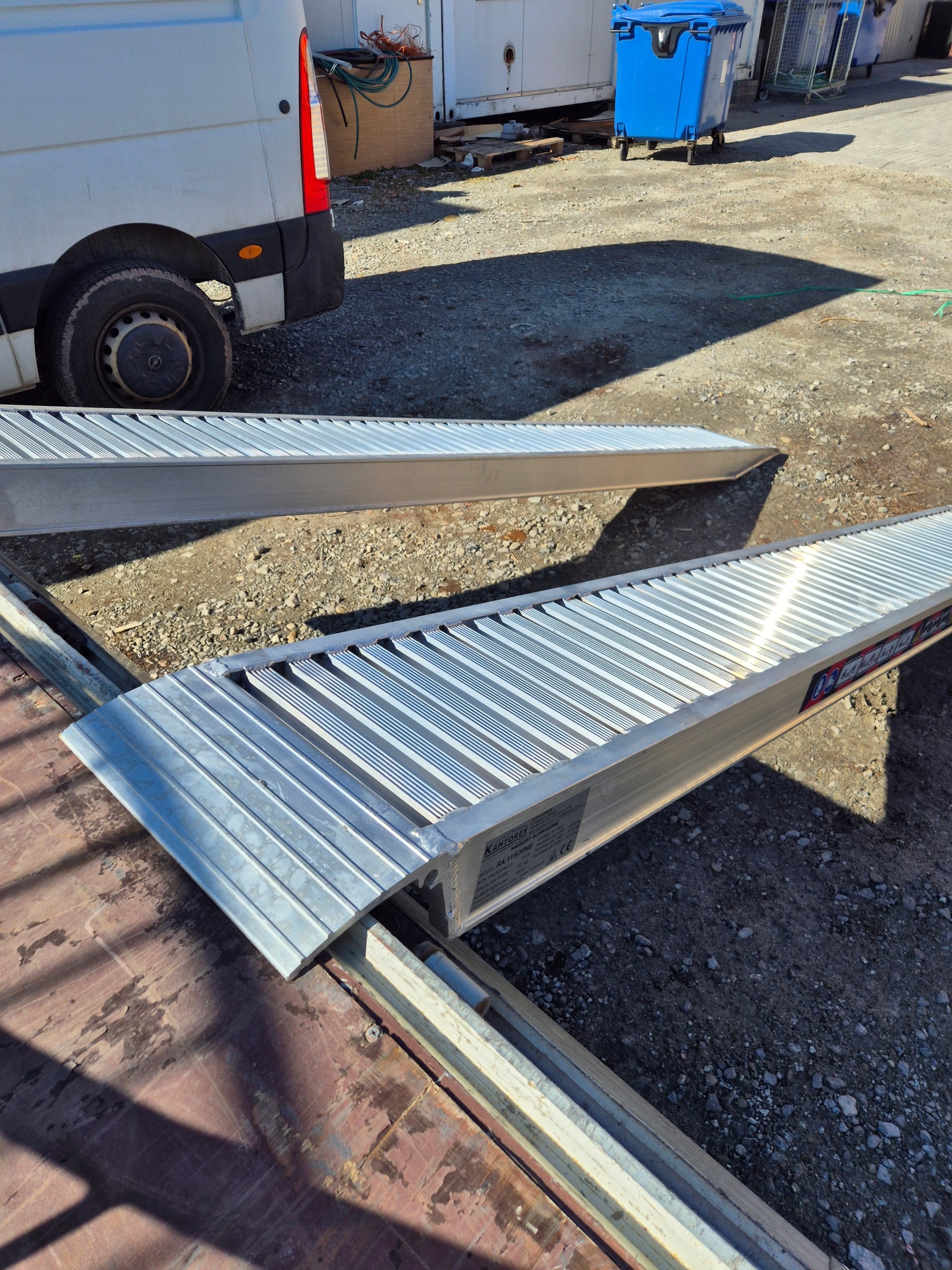 Aluminum ramps, loading ramps 3m to 3710kg verified supplier Manufacturer code 115/30cm