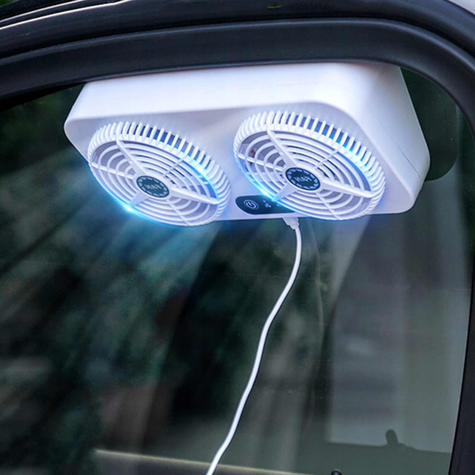 Automatic USB fan with air circulation Dominant color multicolor