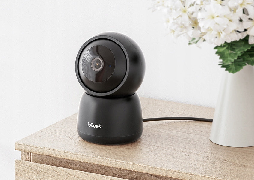 BABY MONITOR ELECTRONIC WIFI CAMERA 5MPx QHD MOTION SENSOR INDOOR ROTATING Packaging status original