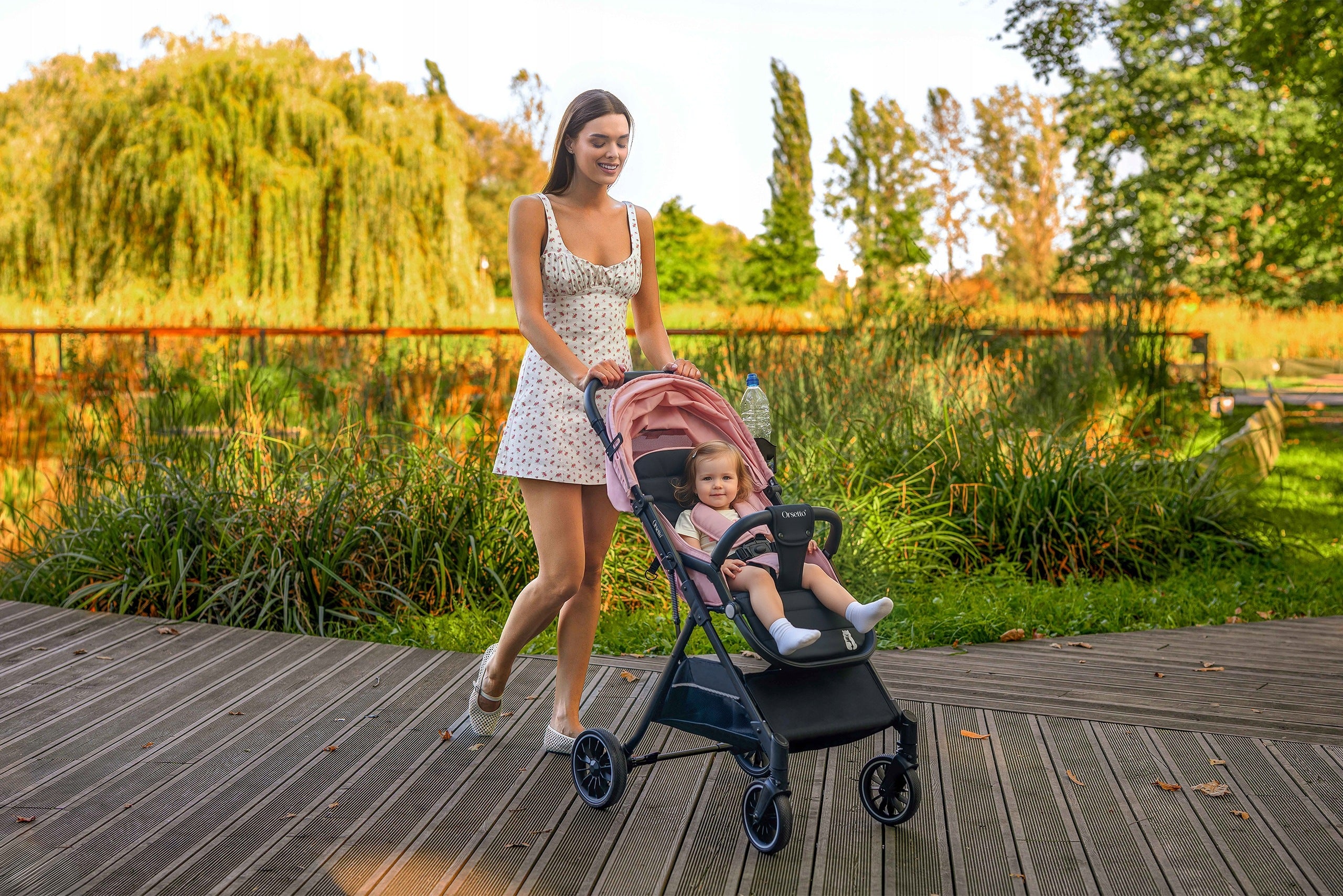 BABY STROLLER AURORA STROLLER UP TO 22 kg FOLDING LARGE LIGHTWEIGHT AUTOMATIC Manufacturer code 5905226112078