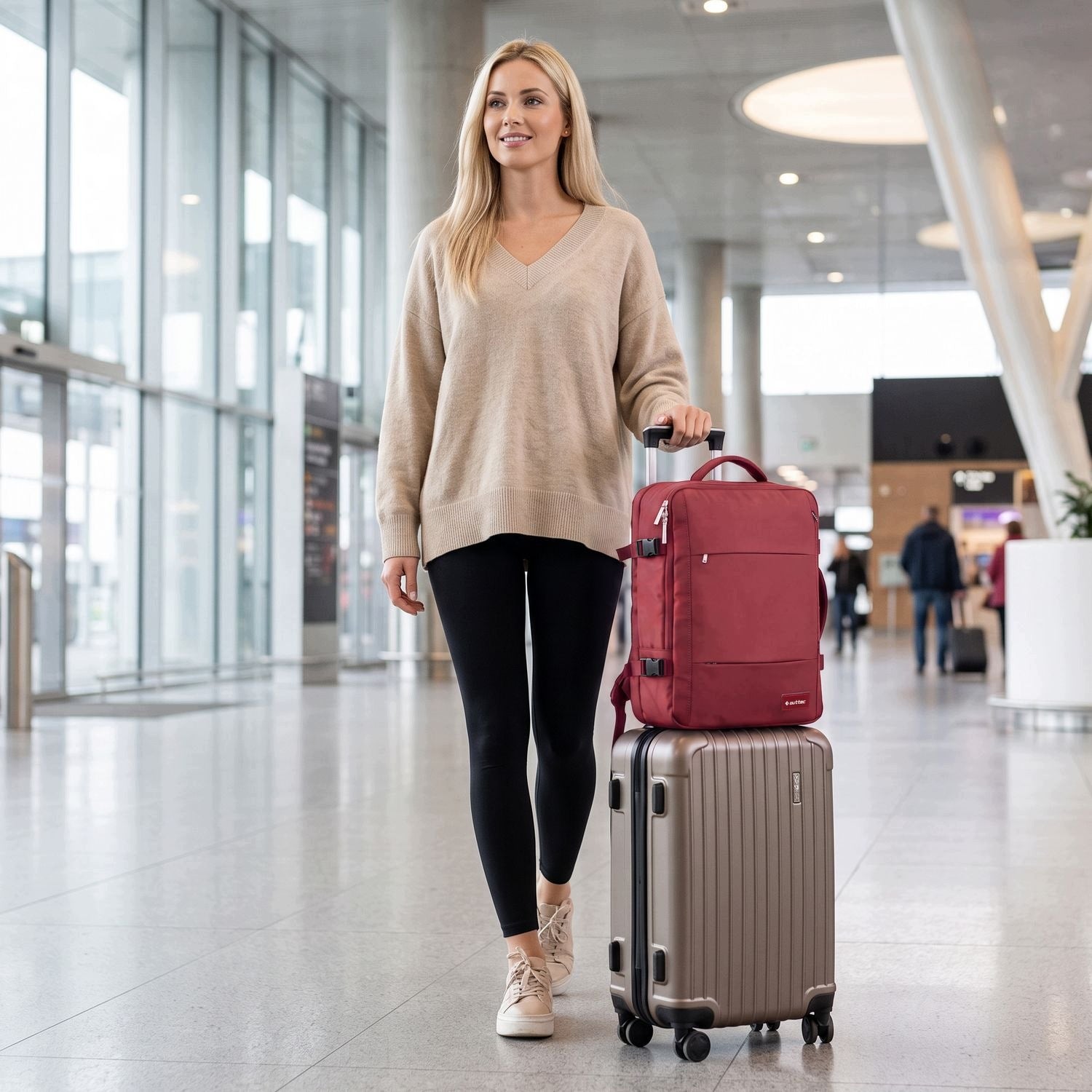 BACKPACK FOR AIRCRAFT 40X30X20 CABIN RYANAIR WIZZAIR SECRET POCKET OUTTEC Dimensions large (A4 size)