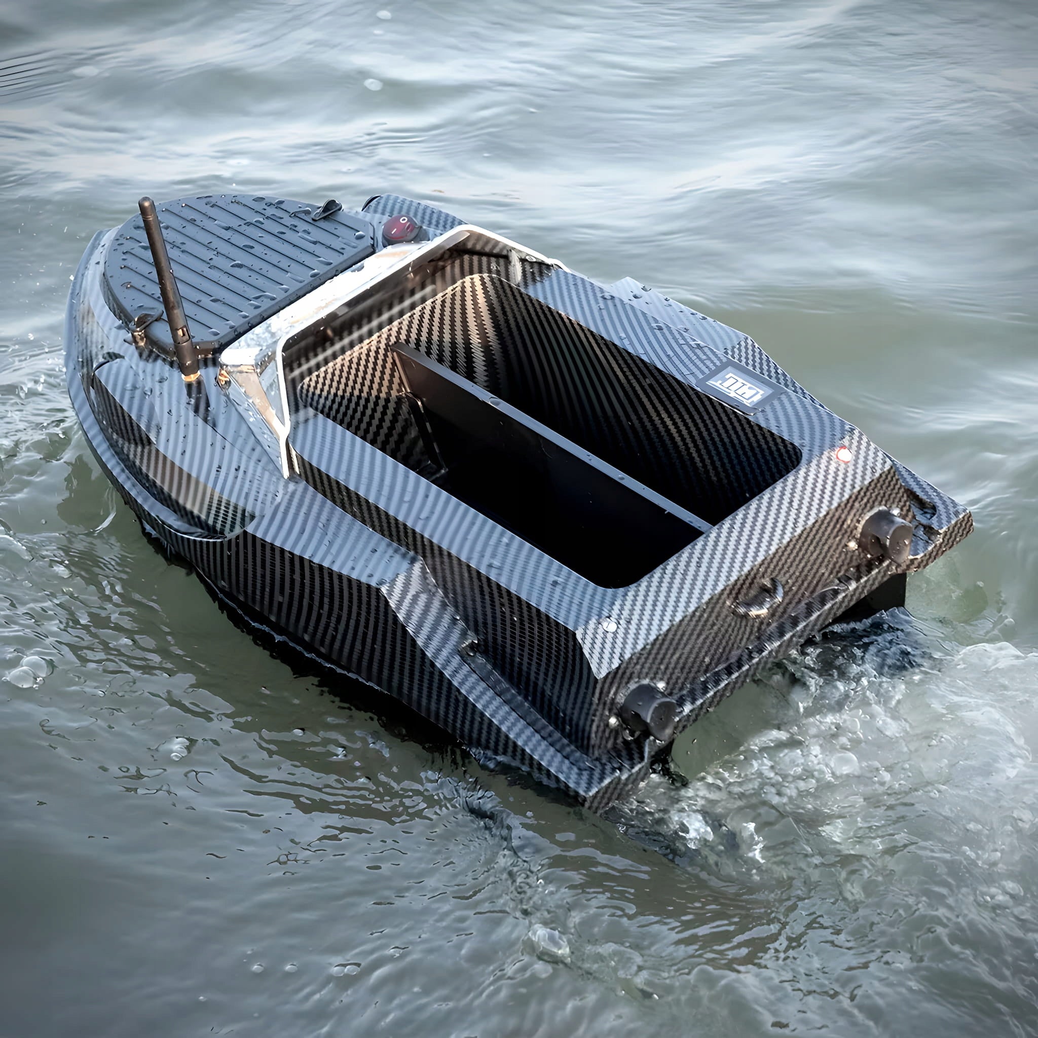 BAIT BOAT WITH GPS FLYTEC V080 800M 3 KG LOAD CAPACITY AUTOPILOT BOAT Brand Flytec