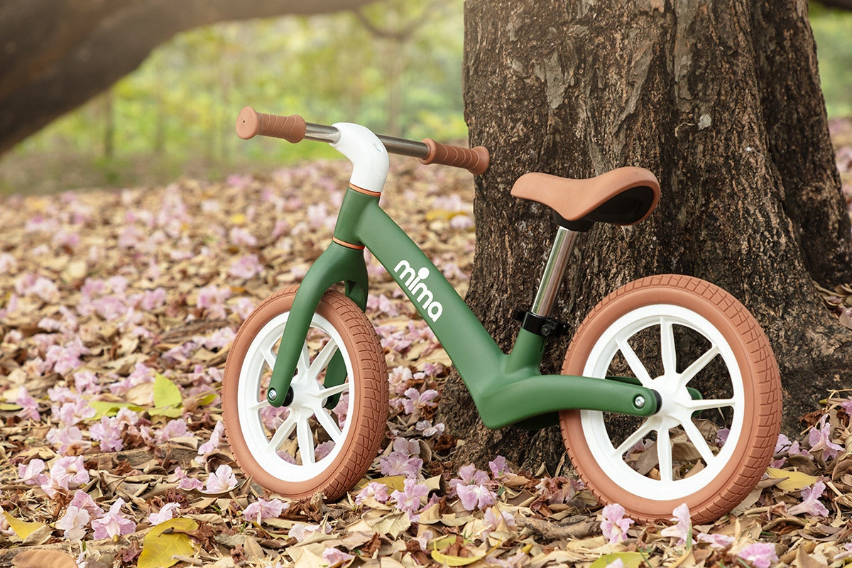 BALANCE BIKE MIMA ZOOM - GREEN / CAMEL Packaging status original