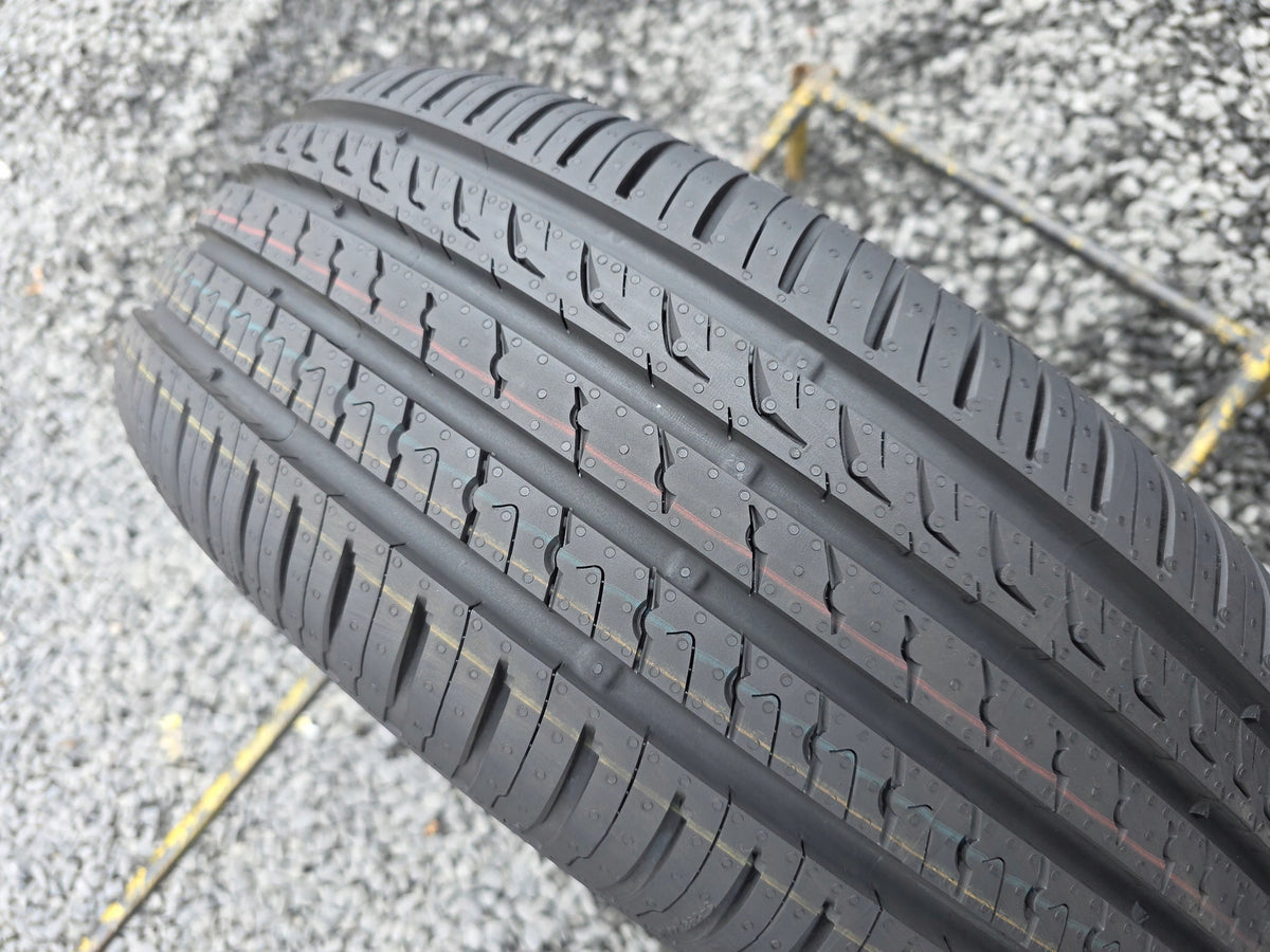 BARUM BRAVURIS 5HM 205/60 R15 Season summer