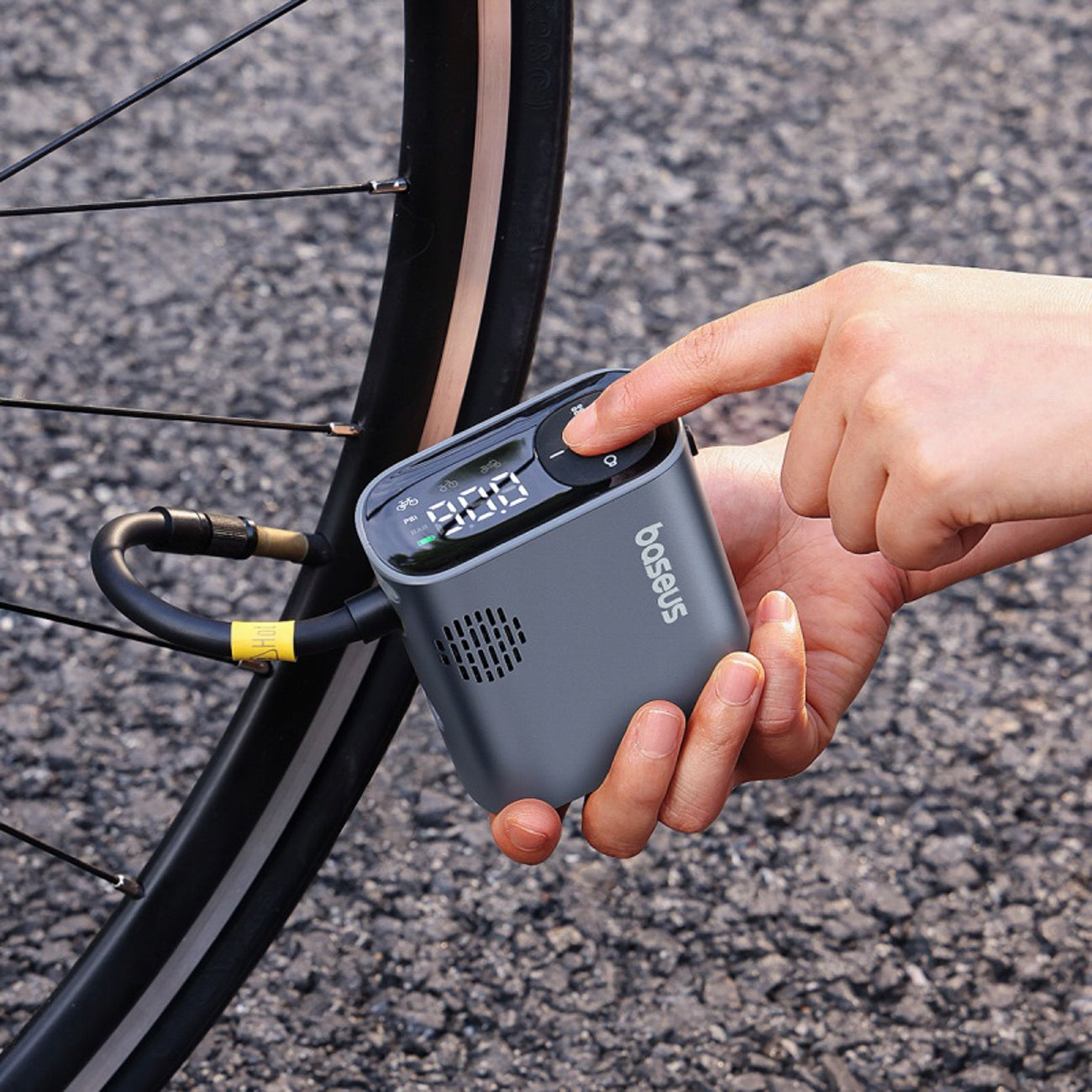 BASEUS ELECTRIC BICYCLE PUMP WIRELESS FOR BICYCLE BALL FLASHLIGHT Kind electric