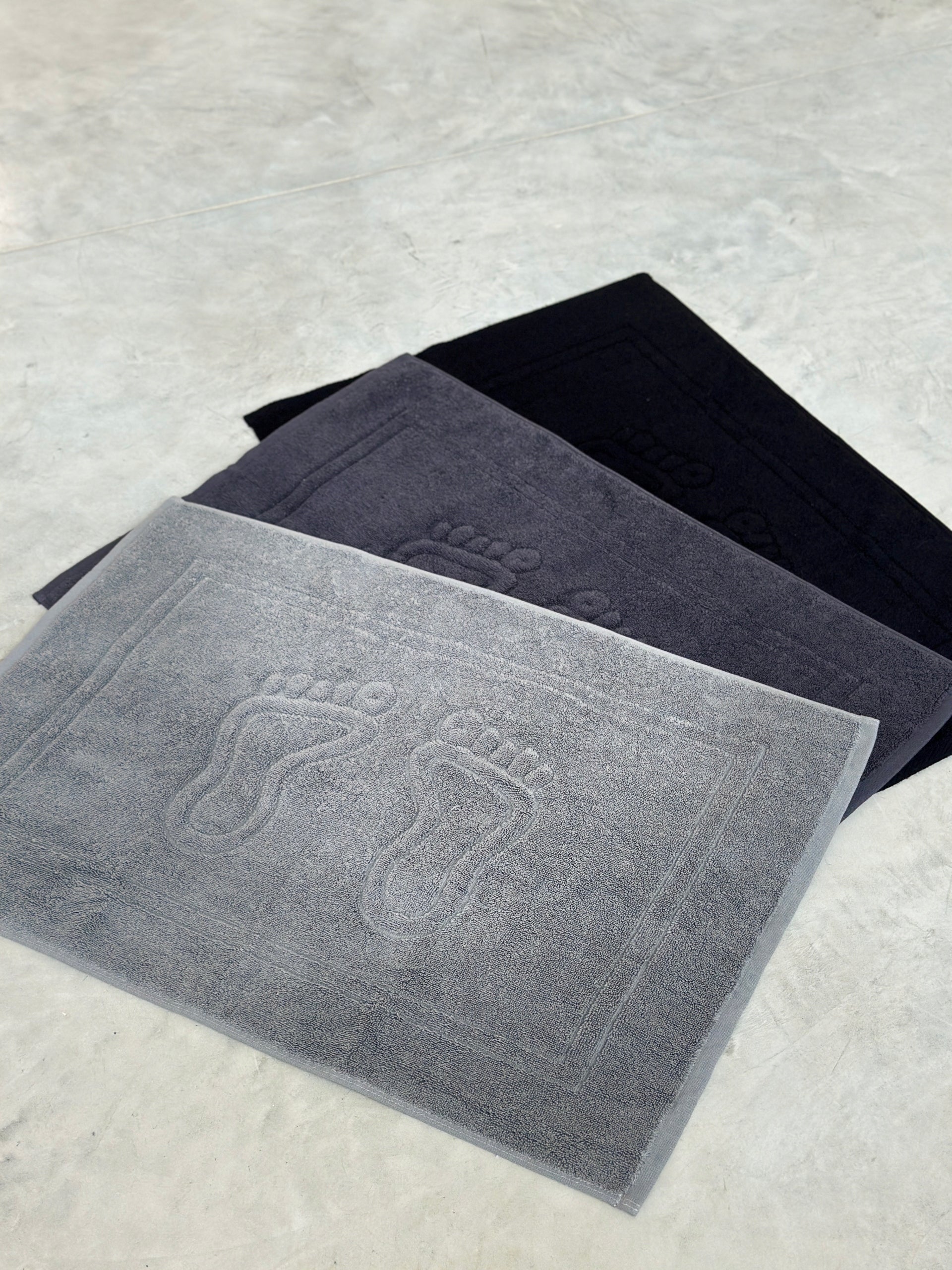 BATHROOM RUG ABSORBENT GREY THICK FOOT BATHROOM MAT 50x70 cm Length 70 cm