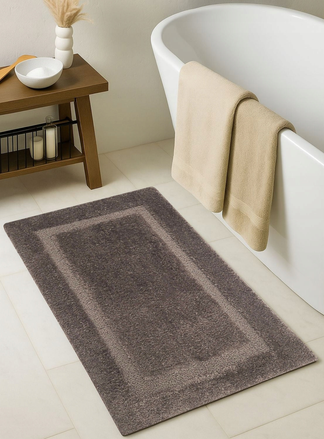 BATHROOM RUG BEIGE 50x80 SOFT RUBBERIZED THICK FOR BATHROOM TAUPE Manufacturer code NESTOR - DYWANIK ŁAZIENKOWY SOFT LUX TAUPE
