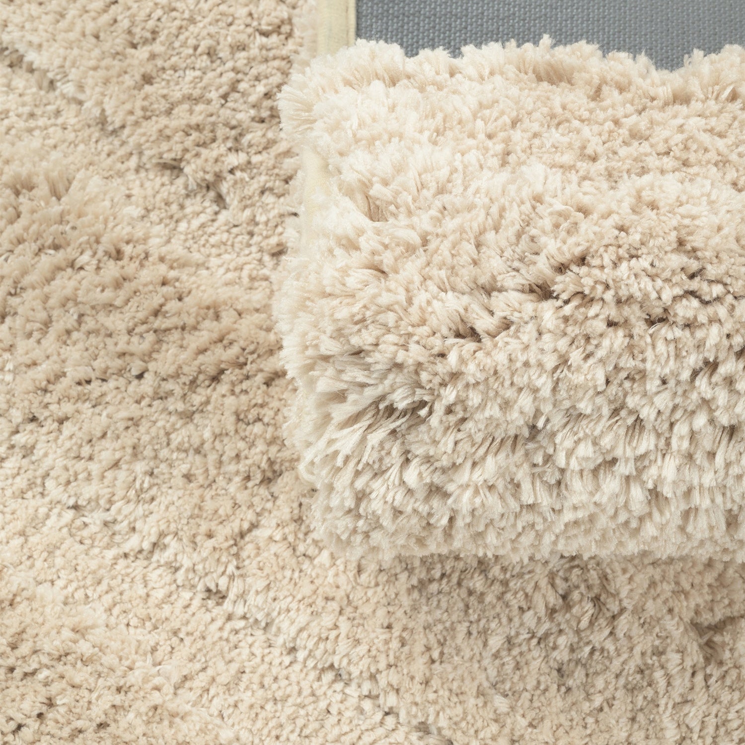 BATHROOM RUG BEIGE 50x80CM SOFT NON-SLIP DECORATIVE SHAGGY Thickness 35 mm