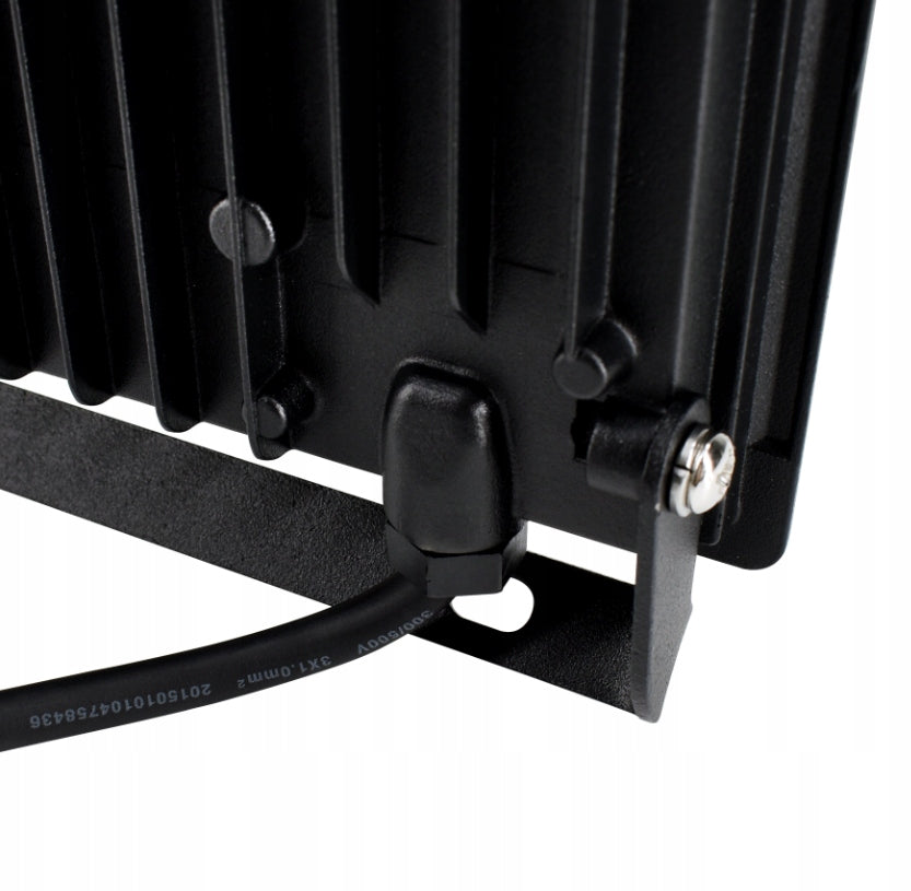 BEMKO C64-LFK2-050BL-4K LED FLOODLIGHT SMD KASTEL 50W 4000K 4280LM IP65 CZ Packaging status original