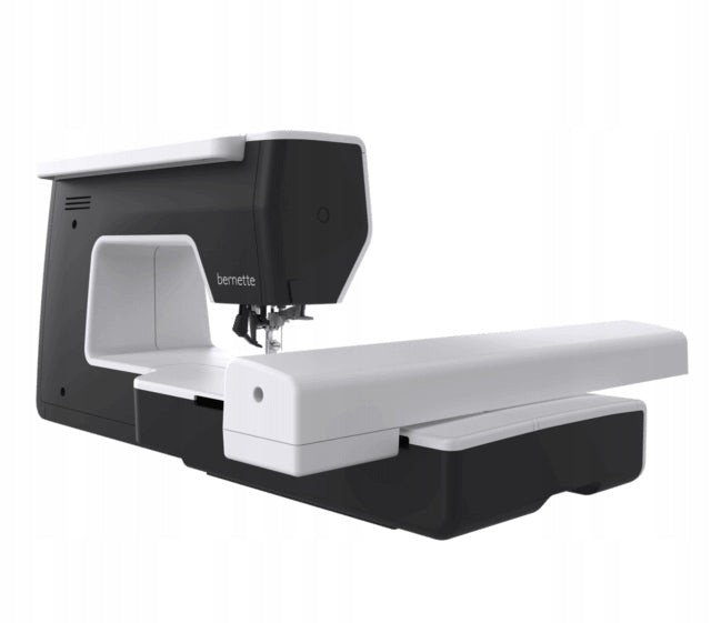 BERNETTE B79 Computer embroidery machine embroidery field 260 x 200 mm Dominant color white