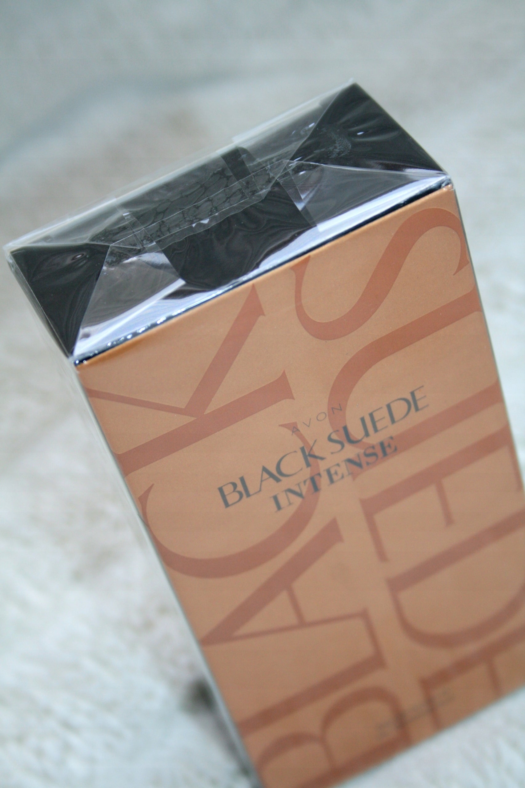 BESTSELLER A V O N Black Suede Intense woda toaletowa 75 ml Manufacturer code 344201