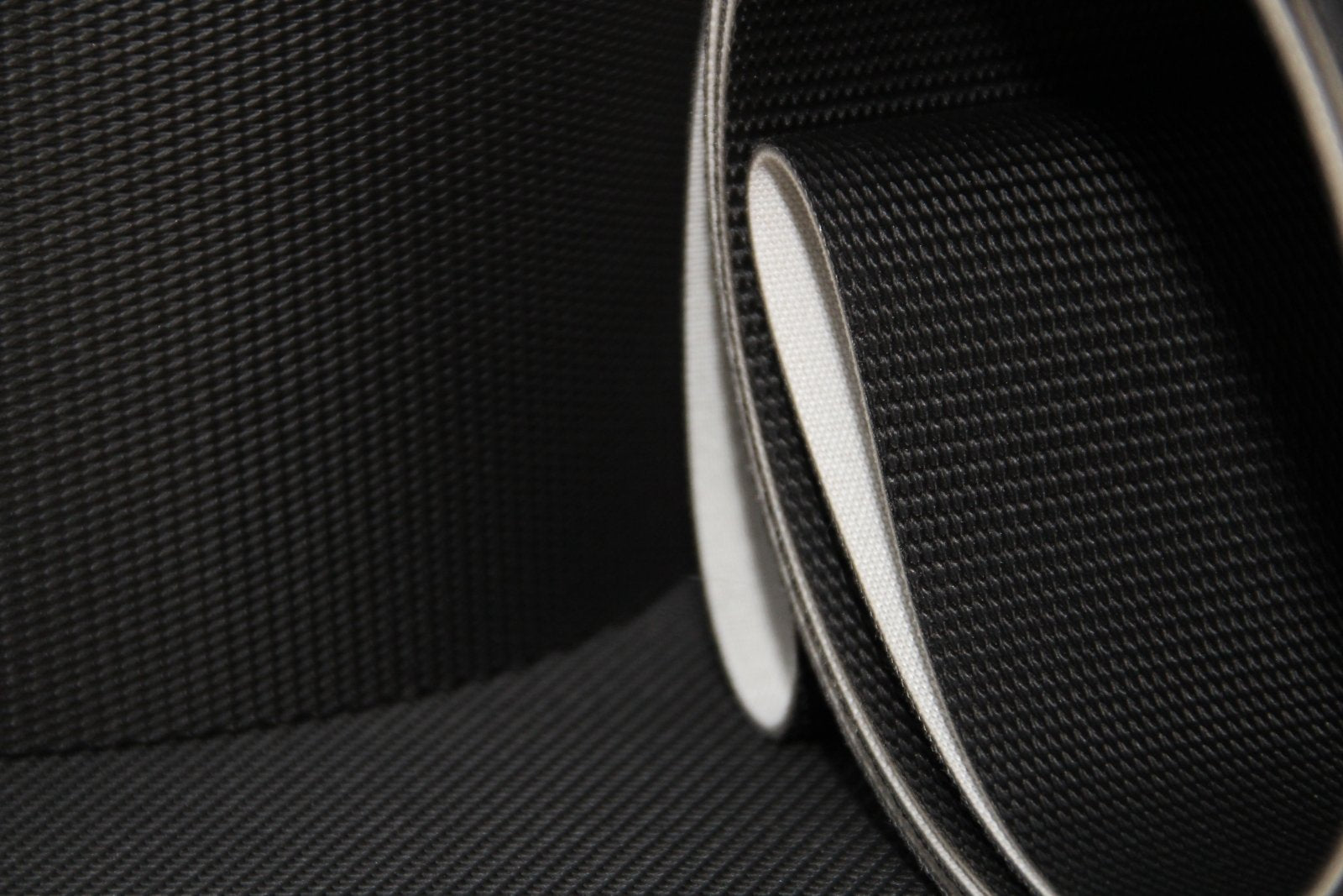 BH Fitness F1 treadmill belt Maximum user weight 135 kg
